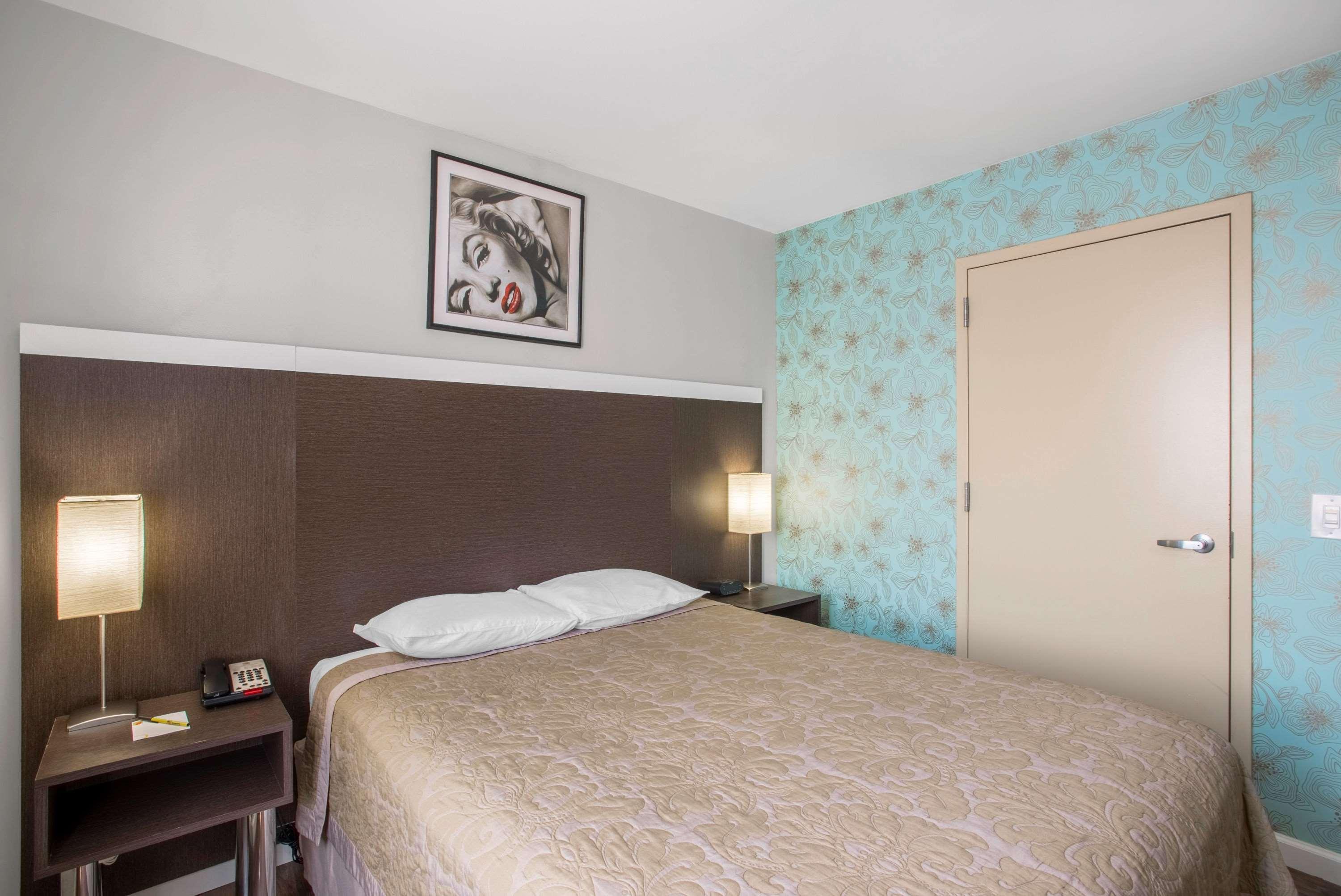 Super 8 By Wyndham Brooklyn / Park Slope Hotel نيو يورك المظهر الخارجي الصورة